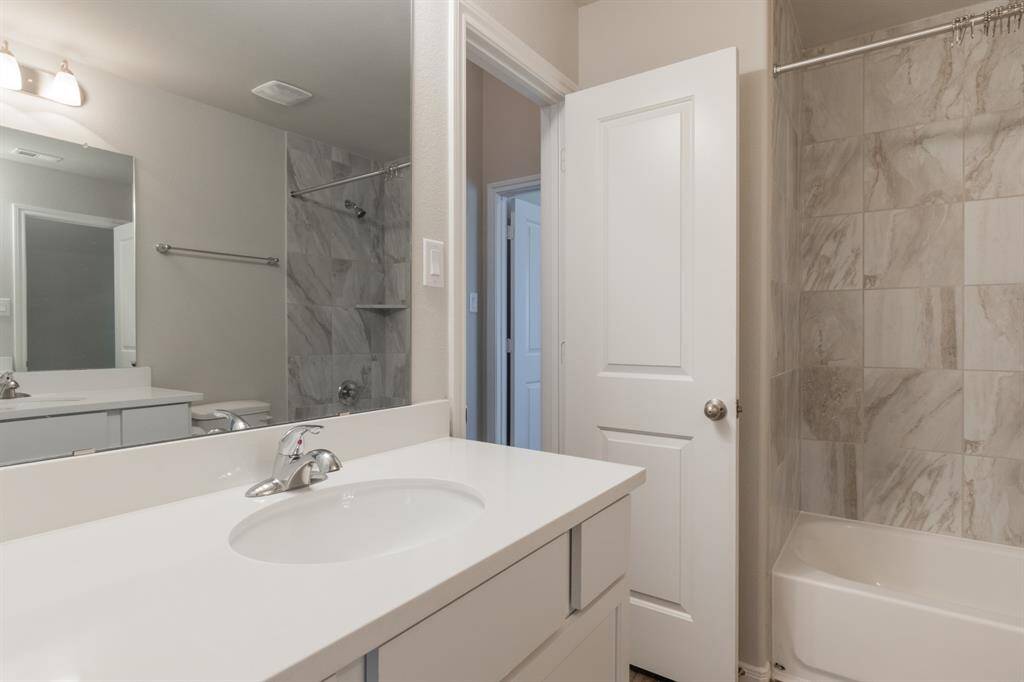 Bathroom #2