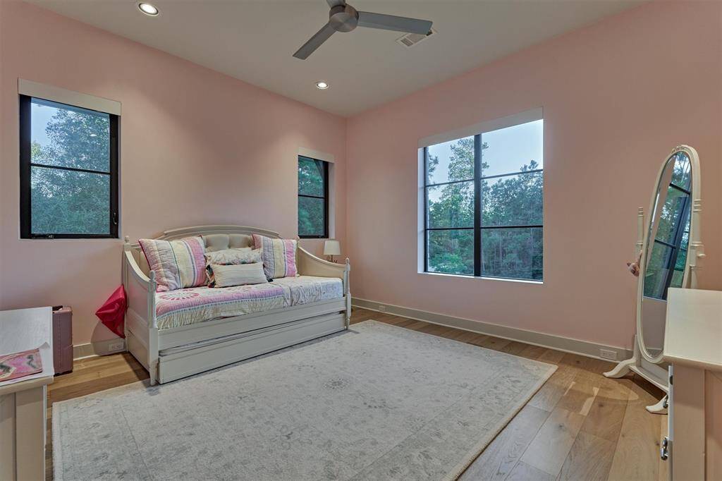 Private upstairs suite with generous closet space and en suite bath