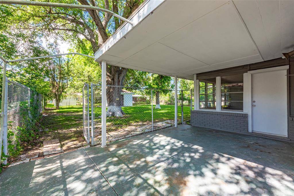 Covered back patio