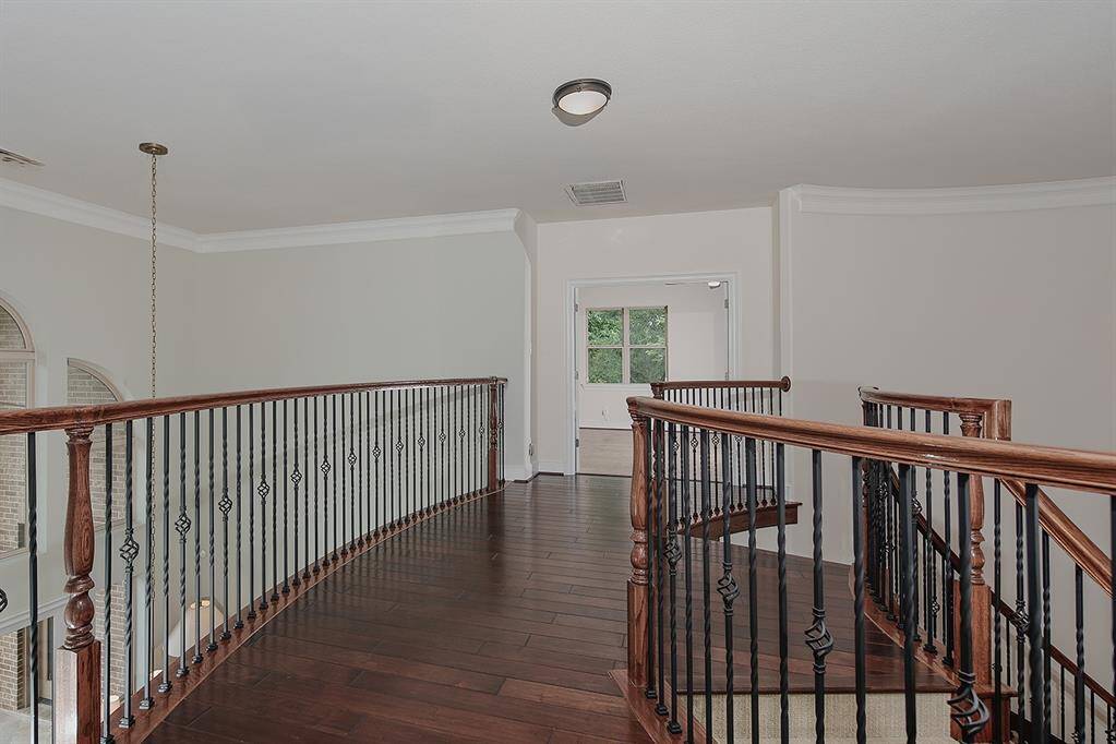 Catwalk to the gameroom and media room