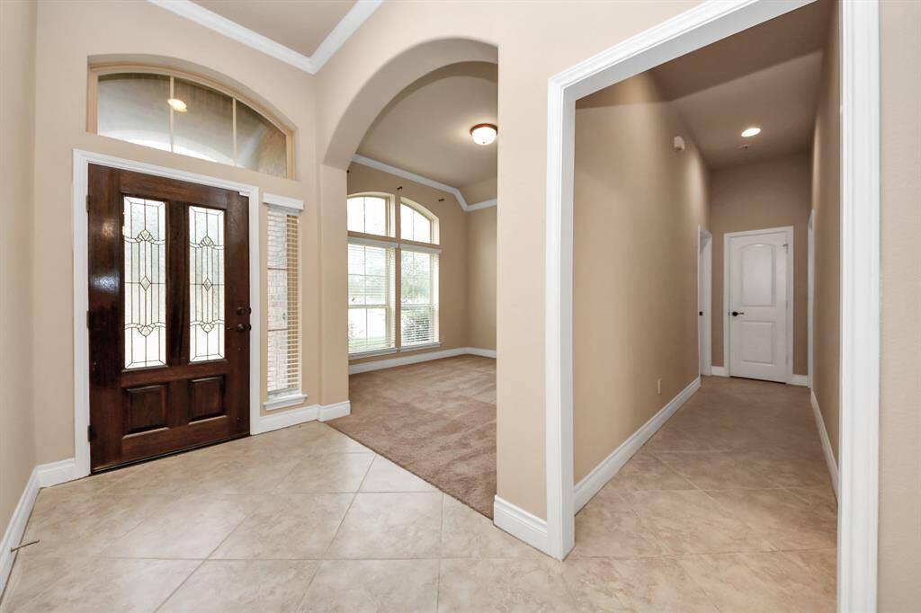 The main living areas have attractive tile flooring
