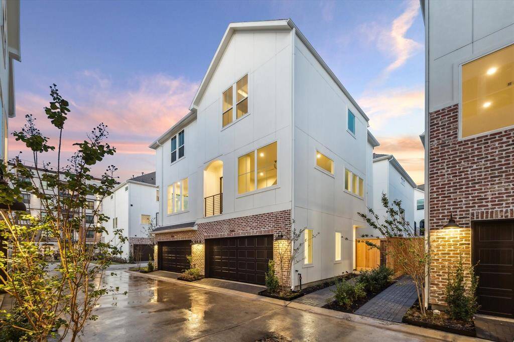 *Not of exact home, recently completed home by City Choice Homes, all finishes are subject to change*