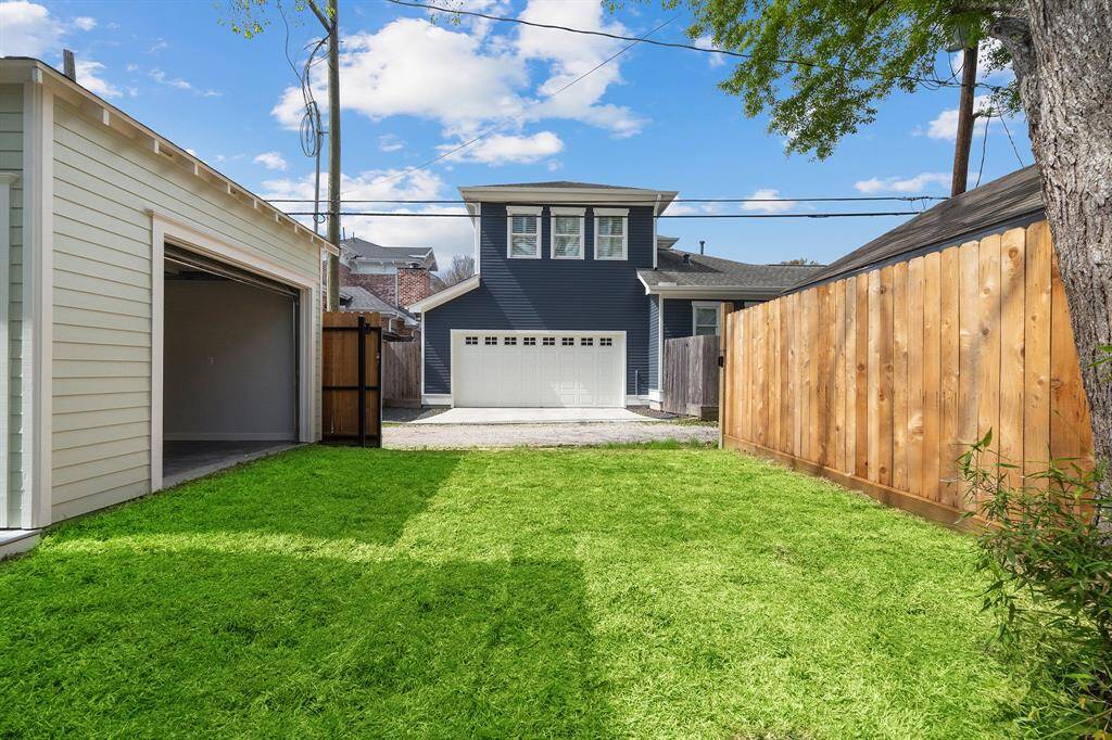 Easy exit or entry from/to garage from alley.  Or use garage as covered entertainment space!