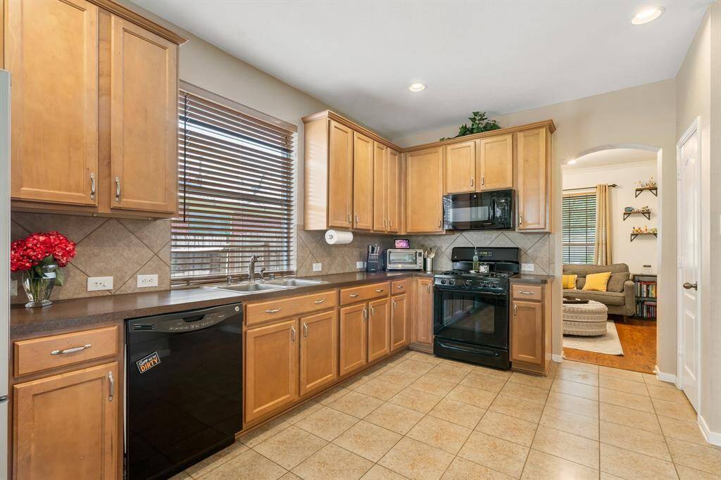 Plenty of Cabinets for Storage