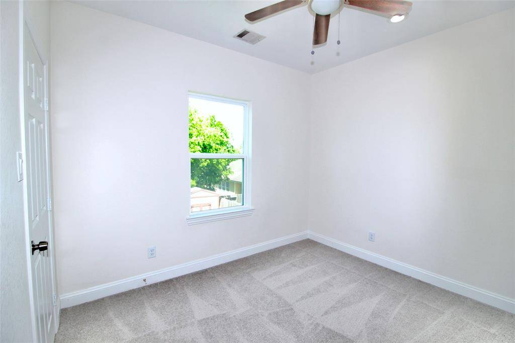 Second bedroom
