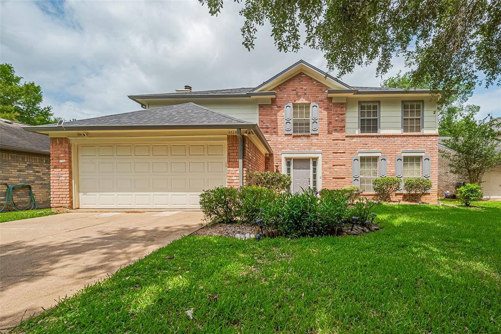 2-story home with great curb appeal