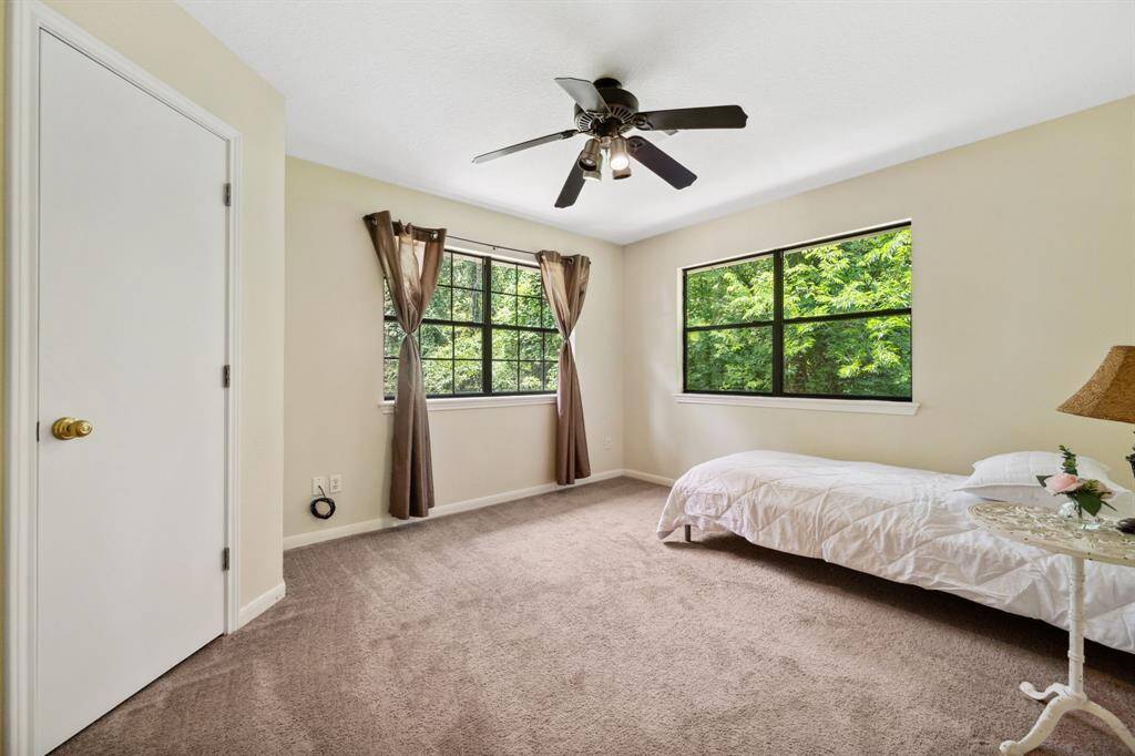 Secondary bedroom 1