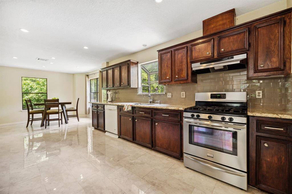 You're going to love this kitchen!