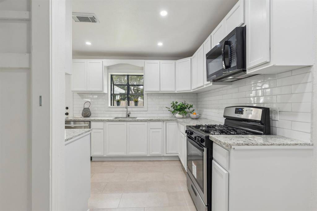 The space is well-lit and offers a clean, bright aesthetic.