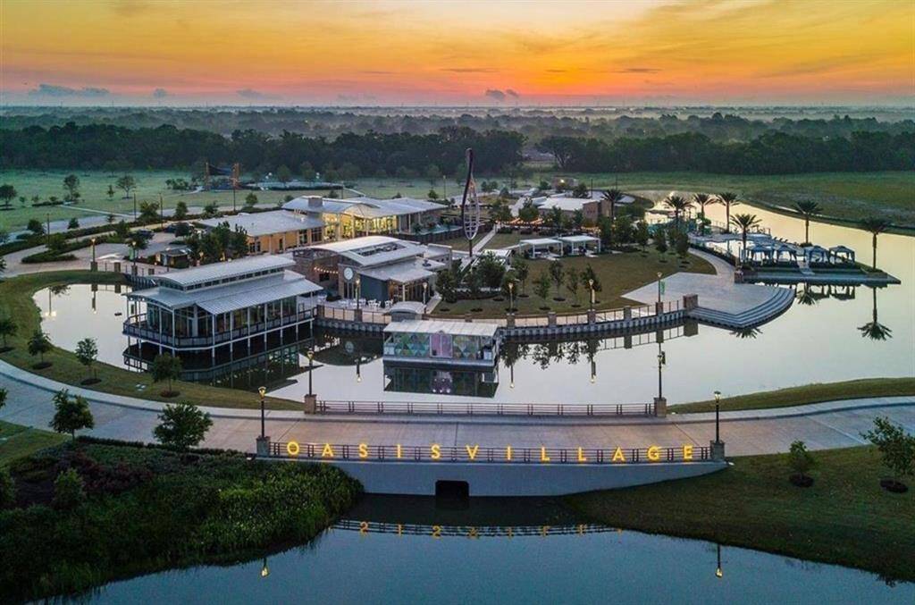 Located in award winning master planned community, Meridiana.
