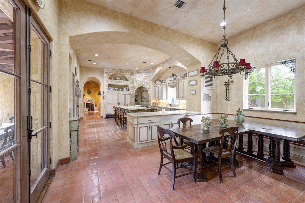 Expansive space for cooking, dining, and entertaining
