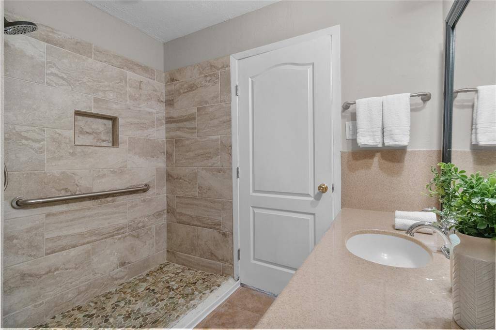 Primary Bath has a handicap accessible shower
