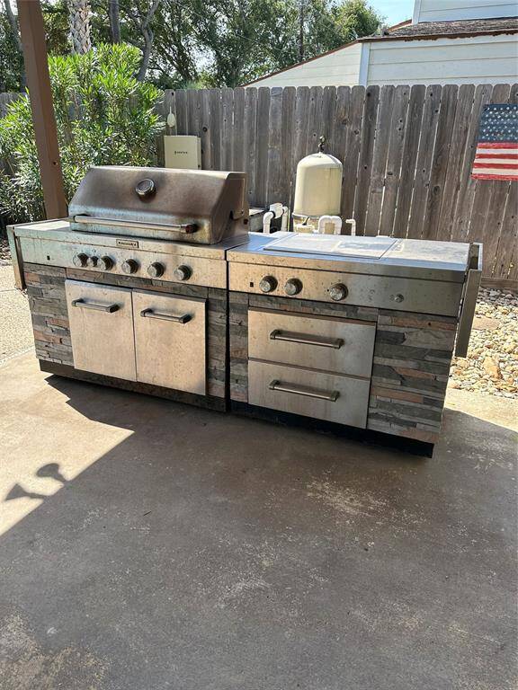 OUTDOOR GRILL AREA IS A PLUS