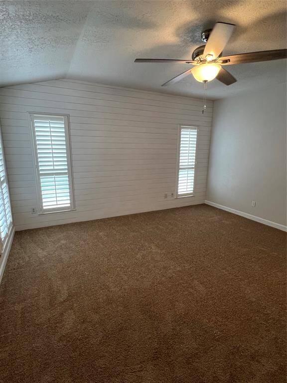 SPACIOUS UPDATED KITCHEN