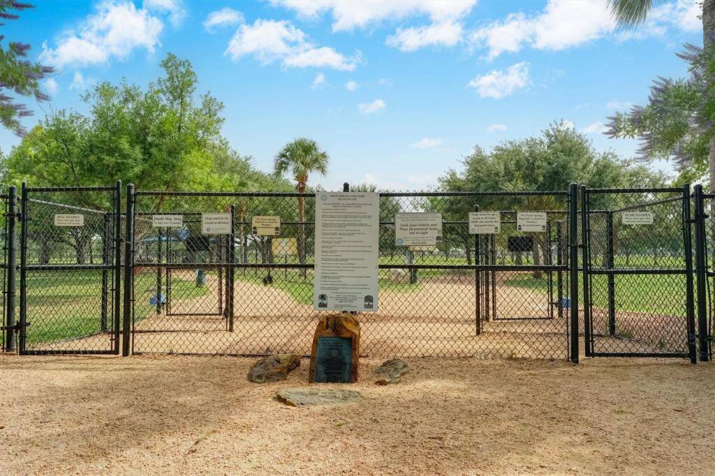 Dog park just beside Sugar land memorial park offer difference fenced park spaces for small dogs and large dogs