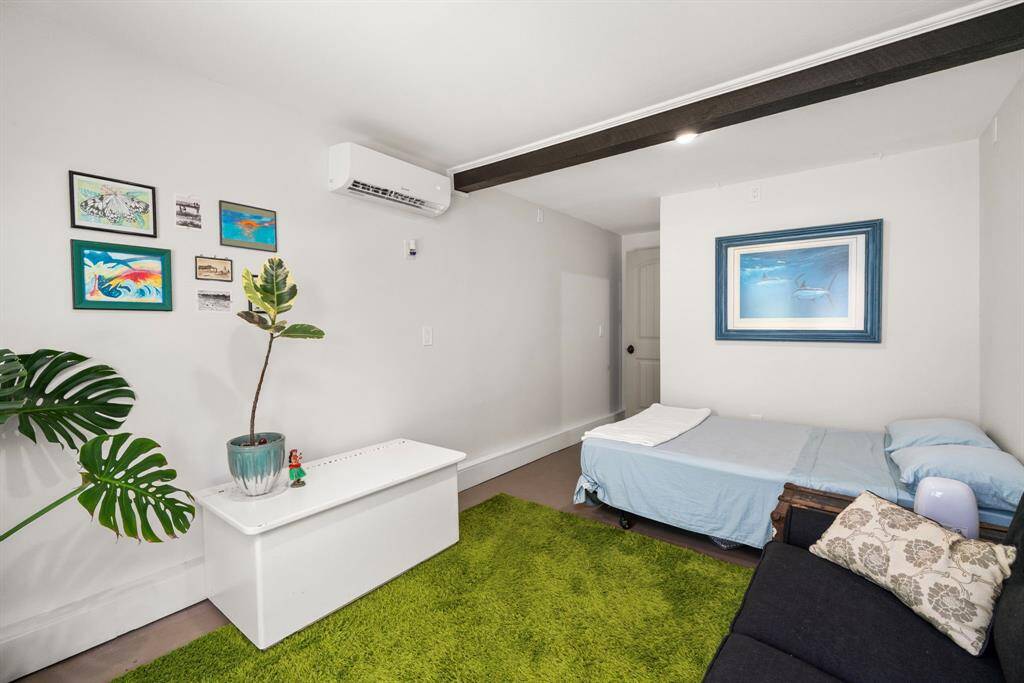 Guest suite.
