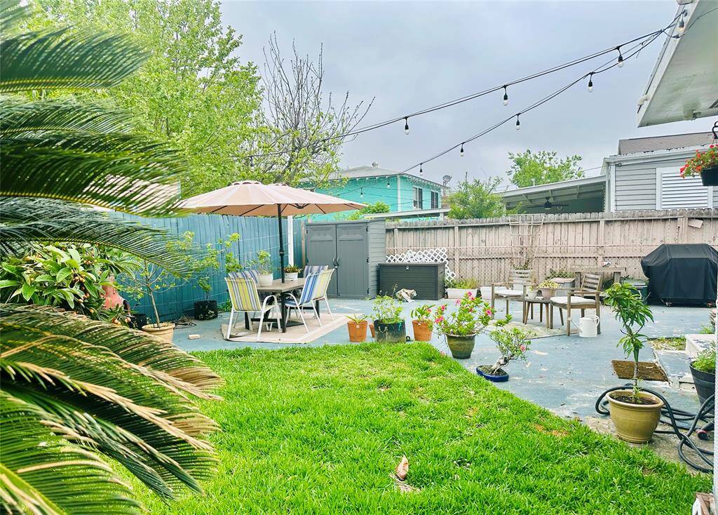Lots of room to enjoy the outdoors