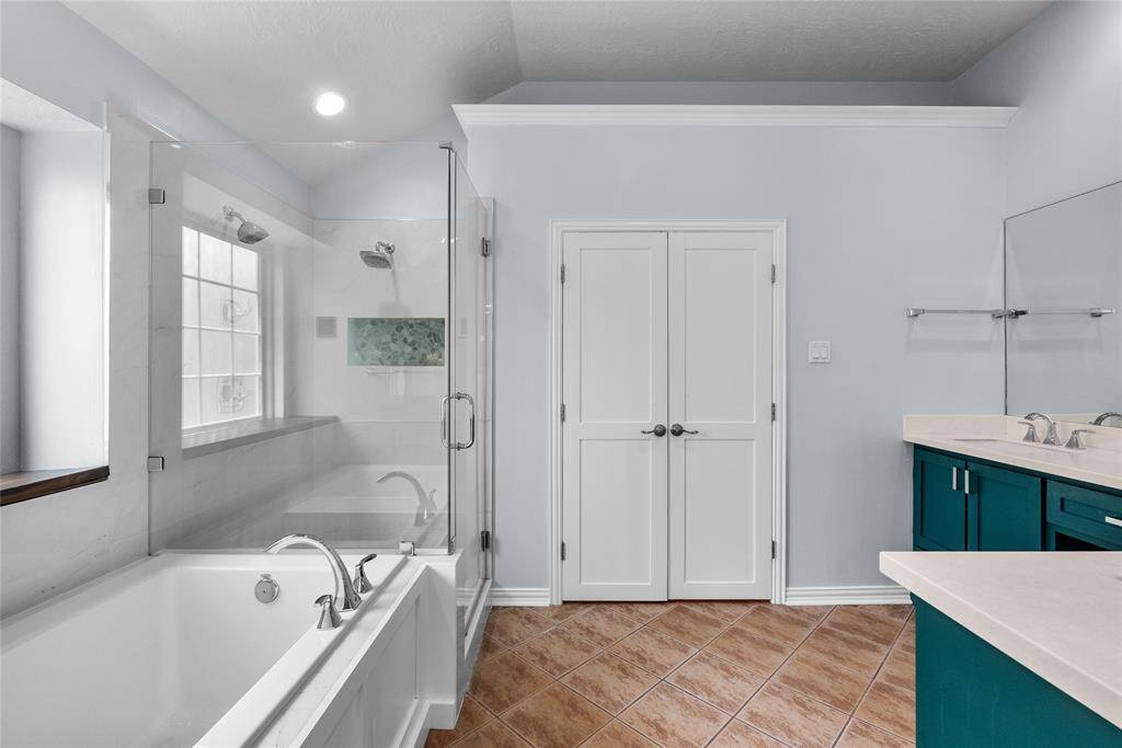 Primary Suite Bath