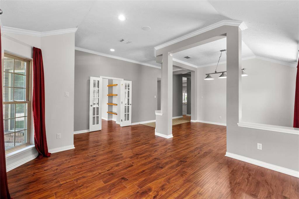 Formal Living/Dining/Entrance