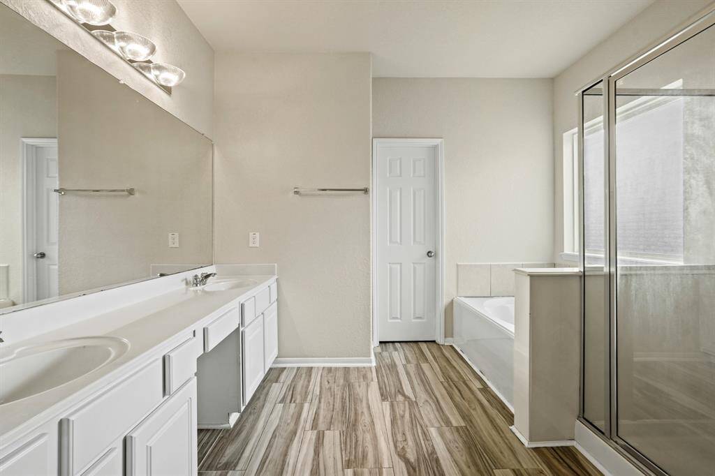 Primary Ensuite