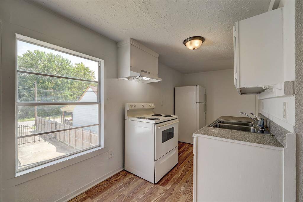 Natural light is also abundant in the garage apartment.