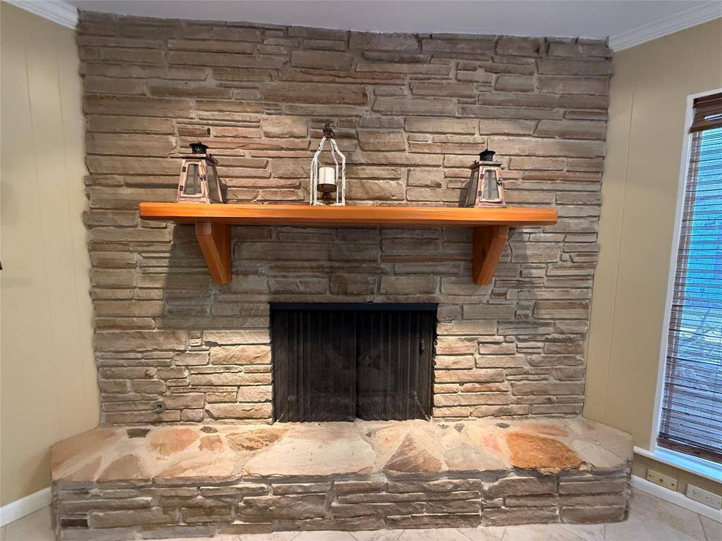 Stone Corner Fireplace.