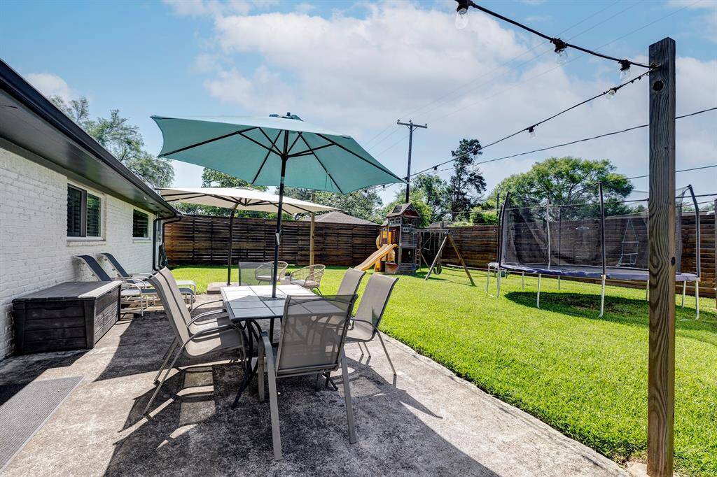 Great entertaining outdoor space