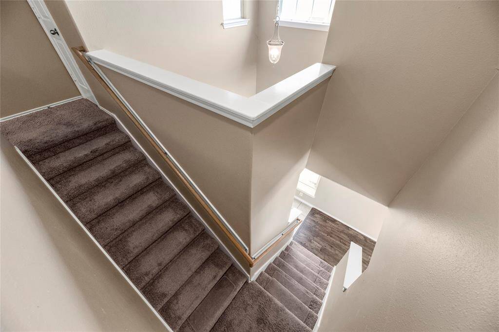 Now let's take a look upstairs.