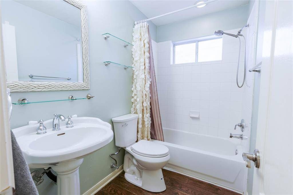 Secondary bedrooms have easy access to the secondary bathroom!