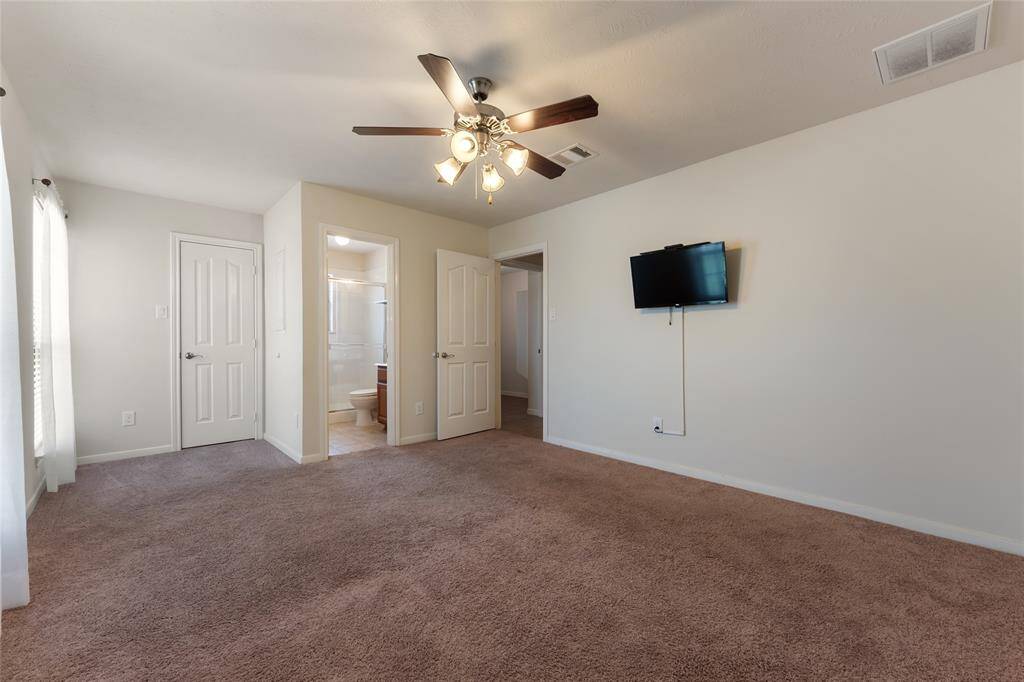Bedroom 4 with full bathroom with shower only.