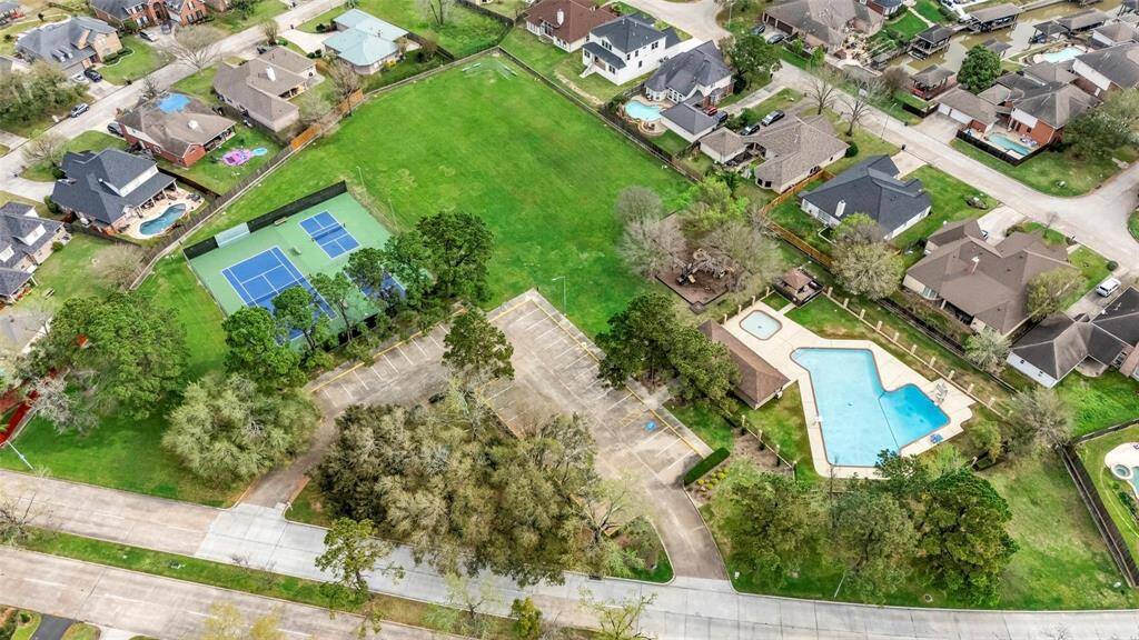 Community pool and pickleball courts