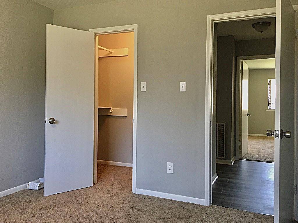 WITH CLOSET