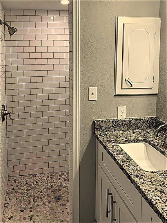 WITH SHOWER