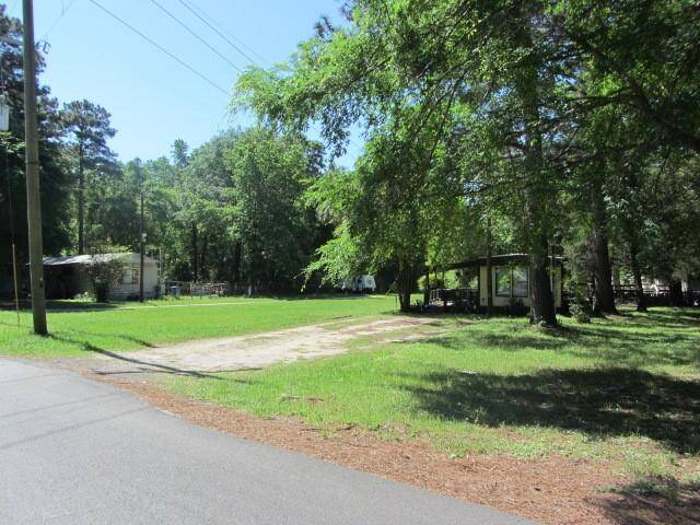 main road view