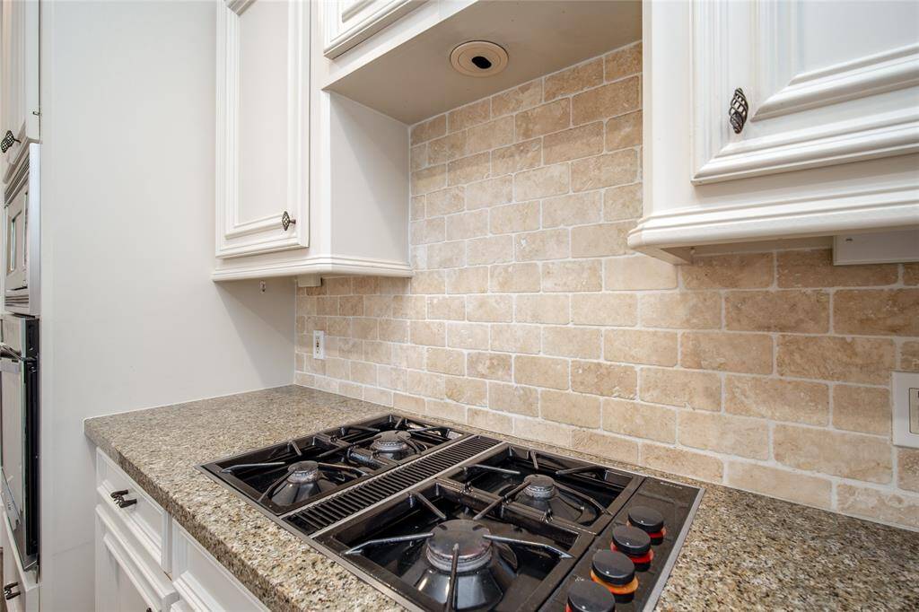 Photos from previous listing.