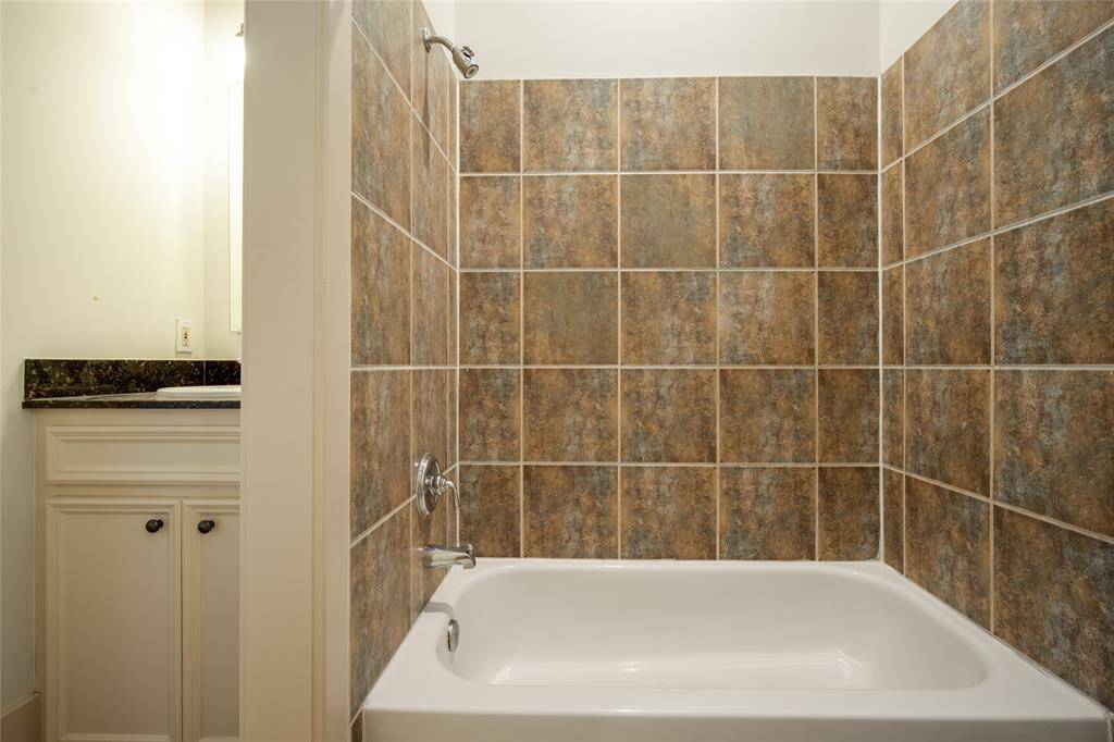 Photos from previous listing.