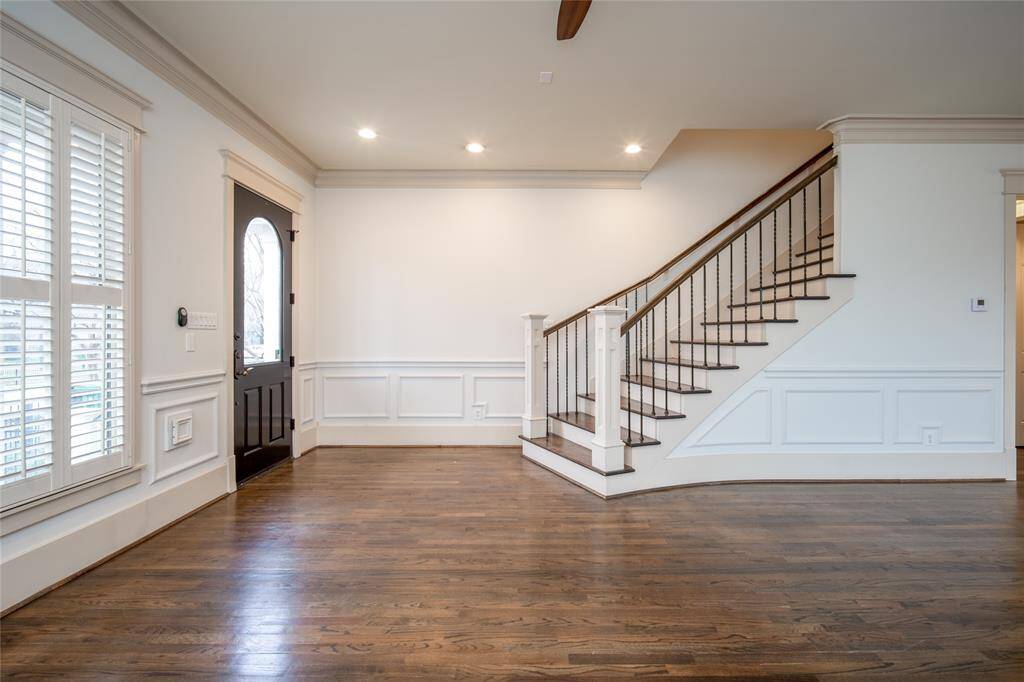 Photos from previous listing.