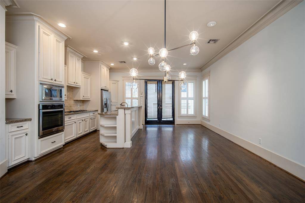 Photos from previous listing.