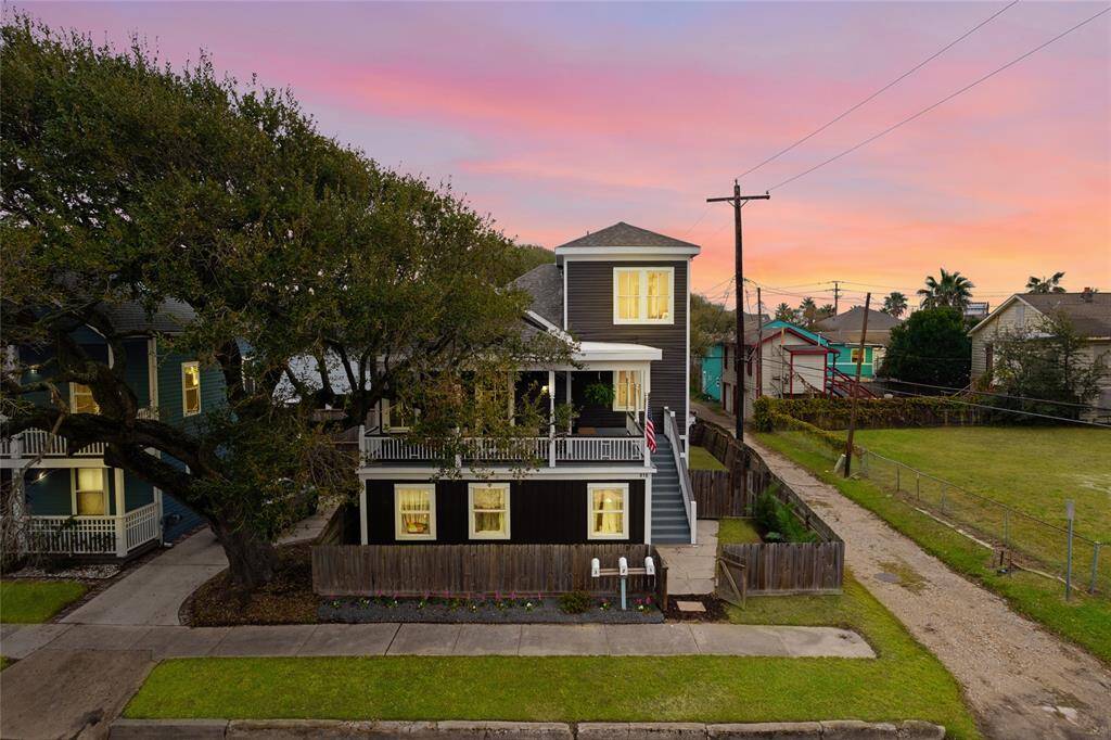Golden-hour glow! This gorgeous Victorian triplex looks like a postcard come to life. Updated charm, coastal vibes, and just blocks from the beach – it doesn’t get better than this.