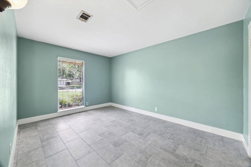 Plenty of room to sleep, study, play, or work from home!