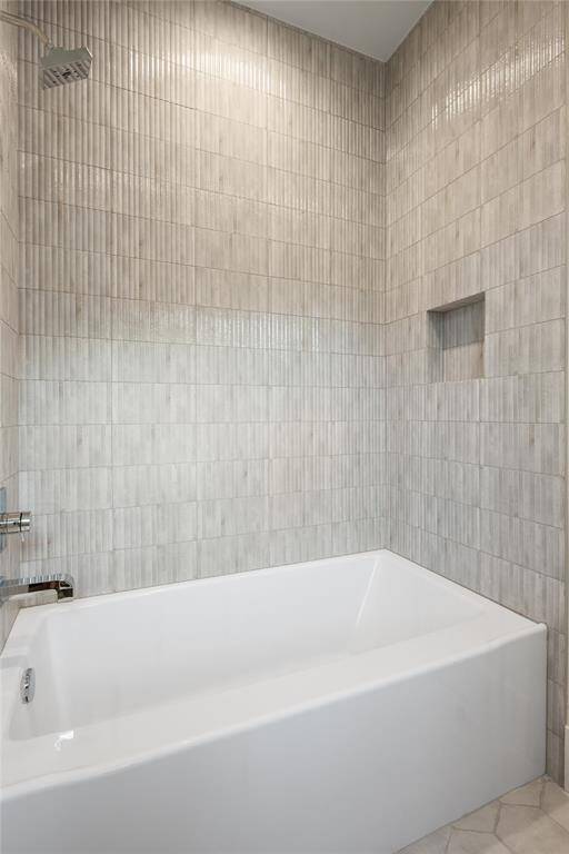 Jack & Jill bathtub between Bedrooms 1 & 2