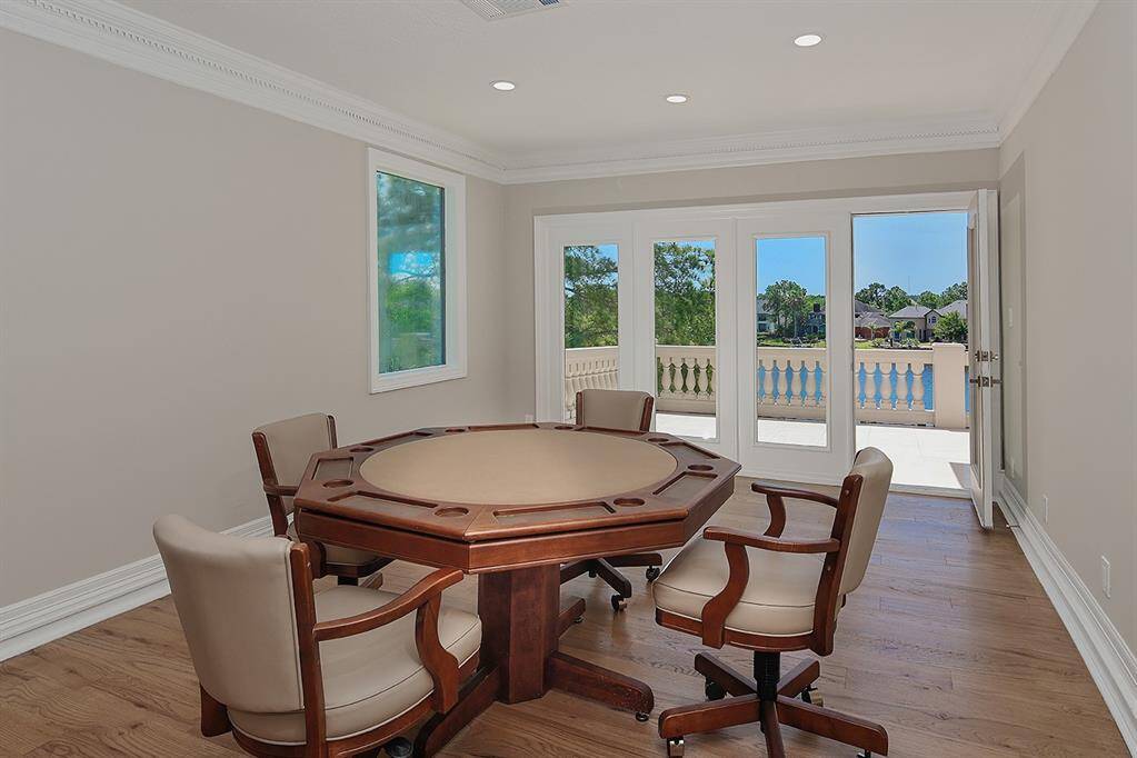 Play Cards and enjoy the lakefront view