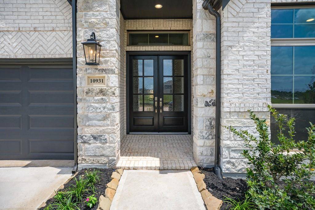 Double front door
