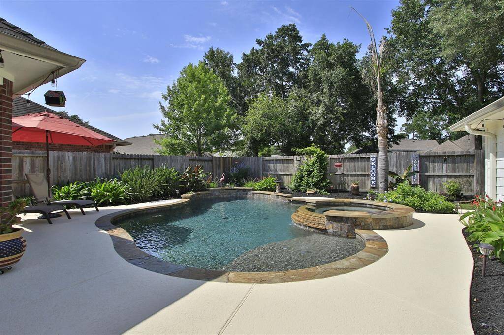 Refresh on a hot day in this wonderful pool.