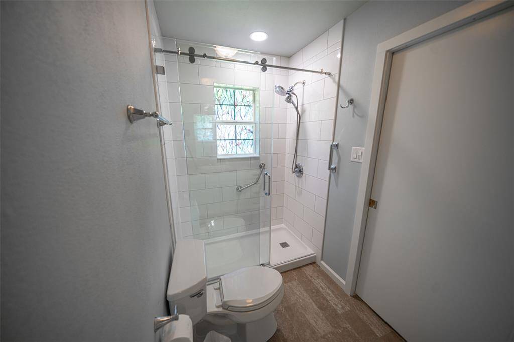 PRIMARY BATH/SHOWER