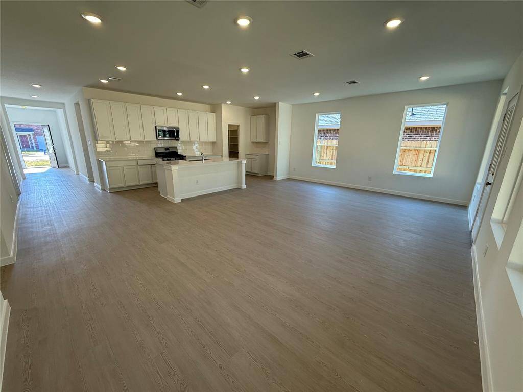 Photos are representative of floor plan - not actual home