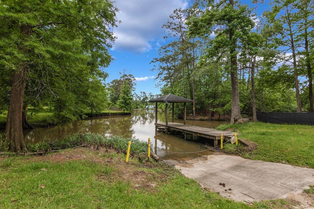 Local Boat Ramp for residents only.