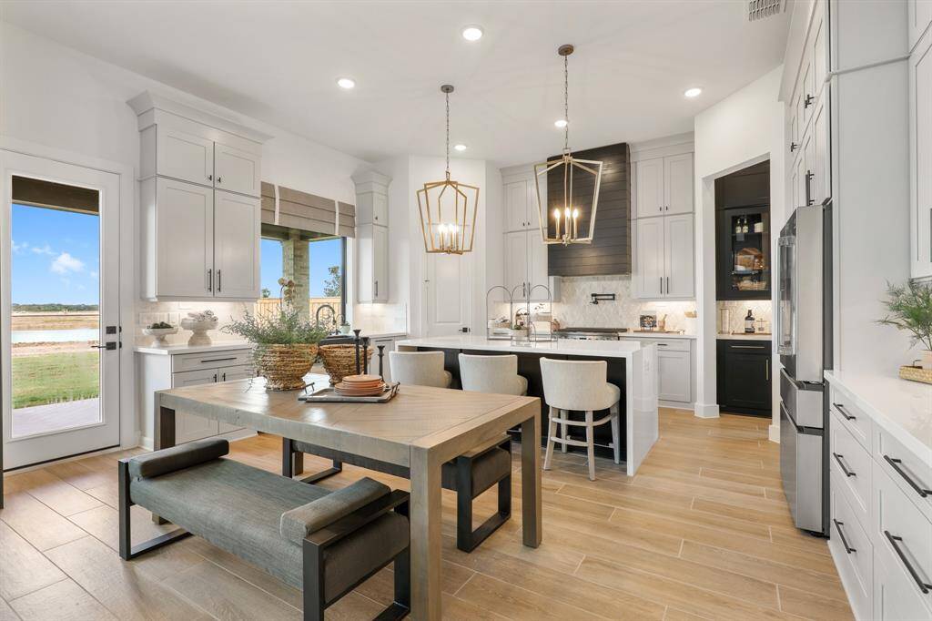 REPRESENTATIVE PHOTO: Colors and options vary. Confirm options and selections with onsite Community Sales Manager.