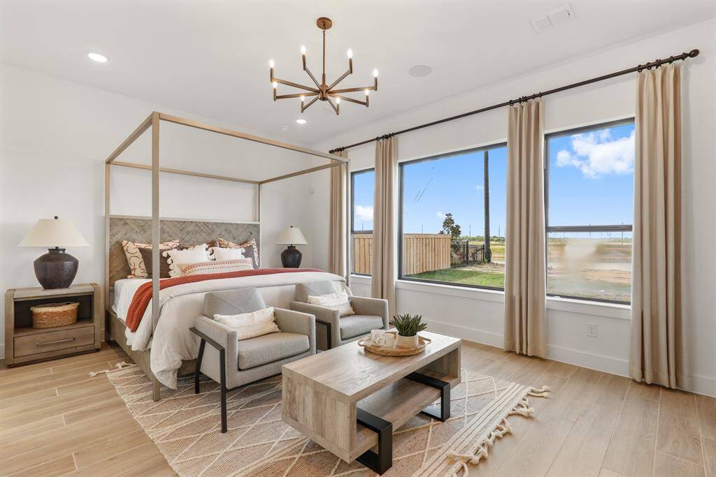 REPRESENTATIVE PHOTO: Colors and options vary. Confirm options and selections with onsite Community Sales Manager.