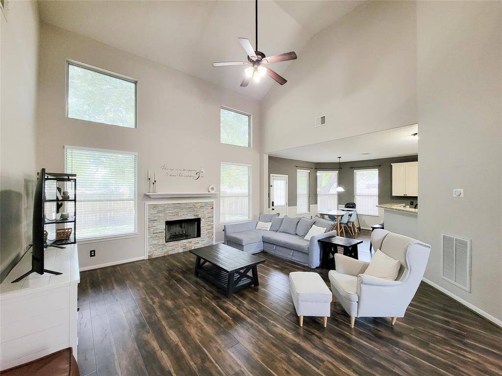 Open Floor plan with view of Breakfast & Kitchen area.